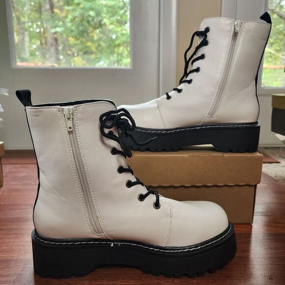 New Wild Pair White Combat Boots 9 NWOB - Picture 2 of 12
